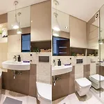 Hotel Superapart Etiudy Rewolucyjnej 9 *