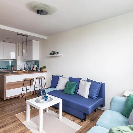 Superapart Etiudy Rewolucyjnej 9 *